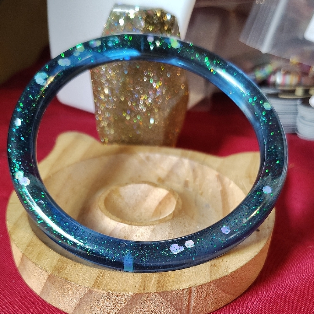 Sparkling Blue and Silver Bracelet with Glitter Finish
